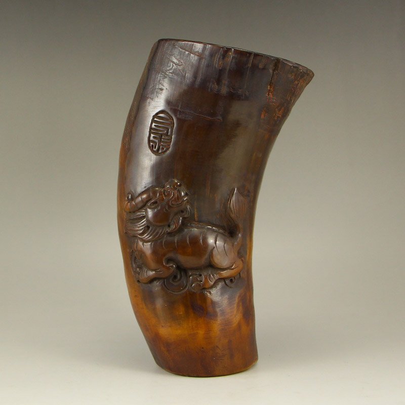 Vintage Chinese Ox Horn Unicorn Cup: Vintage Chinese Ox Horn Unicorn Cup Dimension: 155x85x55(mm)6.10x3.35x2.17(inches) Weight 0.80 lbs/365 g