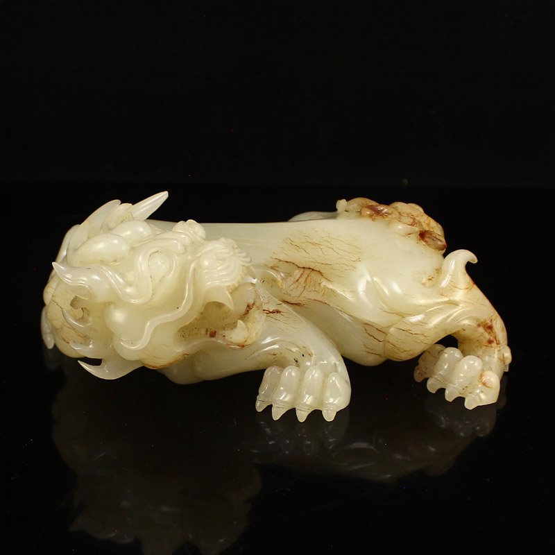 Chinese Han Dynasty Hetian Jade Fortune Beast Statue (1 of 8)