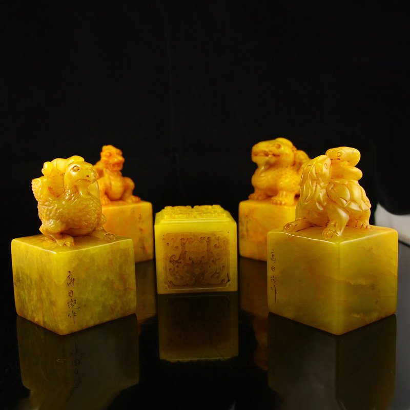 China Qing Dy Shoushan Stone Tianhuang Stone Seals (1 of 10)