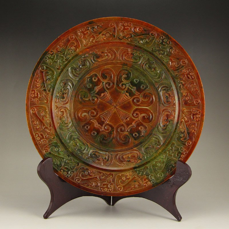 Chinese Han Dynasty Natural Jade Plate: Chinese Han Dynasty Natural Jade Plate Dimension:230x230x42(mm)9.06x9.06x0.79(inches) Weight:2.36 lbs/1072 g The total weight does not include the base. The base is included after you have won the auc