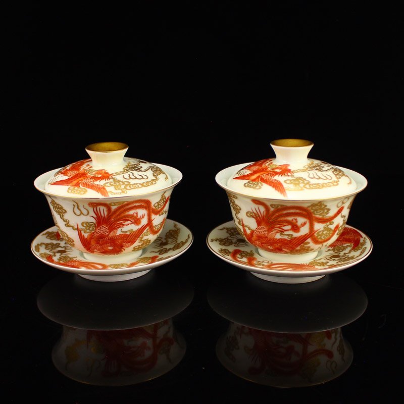 Chinese Qing Dynasty Iron Red Glaze Porcelain Teacups (1 of 10)