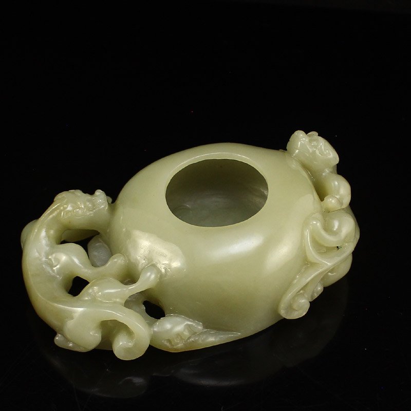 Vintage Chinese Hetian Jade Chi Dragons Brush Washer (1 of 6)