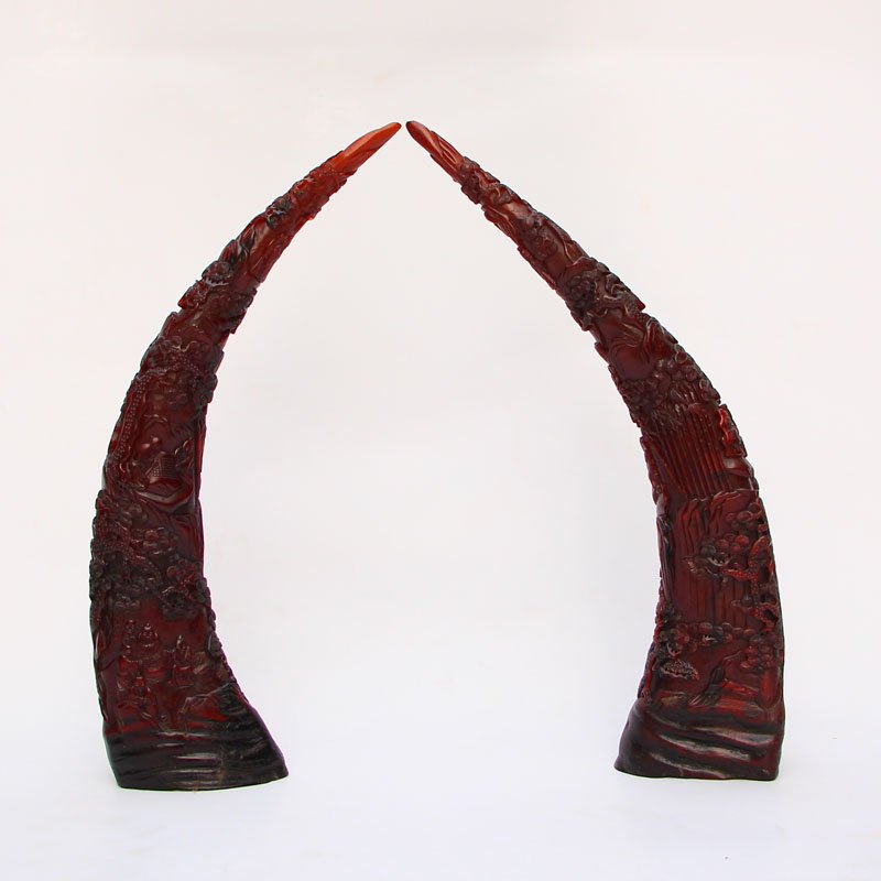 A Pair Chinese Qing Dy Ox Horn Statue w Sages Meeting (1 of 10)