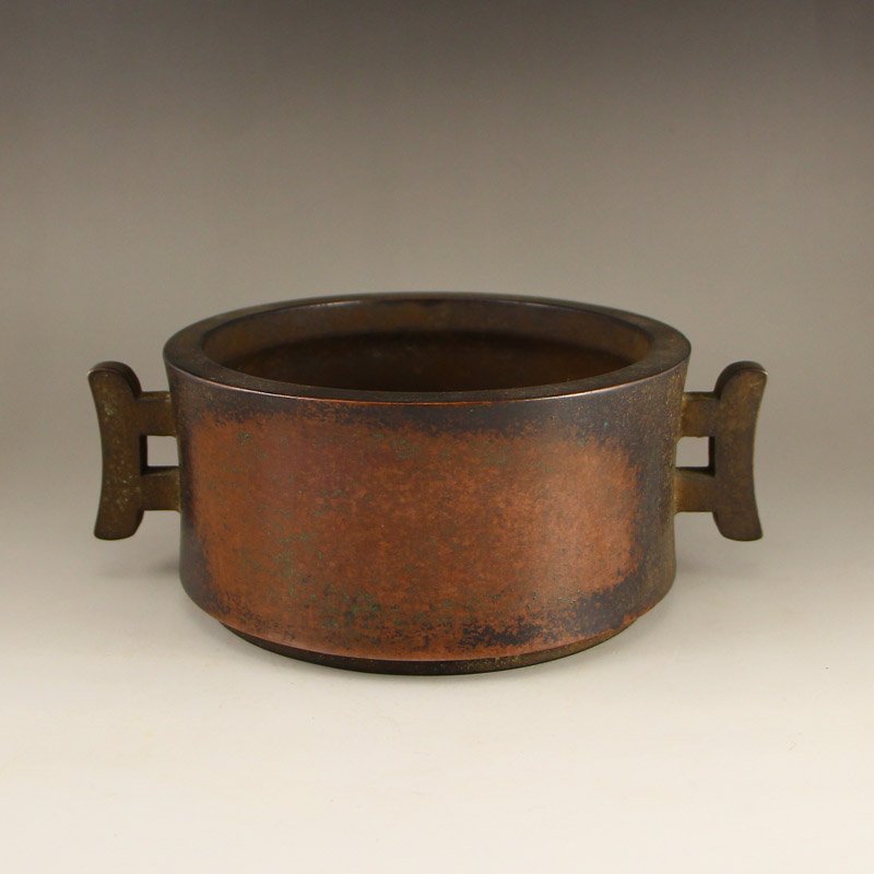 Chinese Ming Dy Red Copper Double Ears Incense Burner: Chinese Ming Dynasty Red Copper Double Ears Incense Burner Dimension:210x160x80(mm)8.27x6.30x3.15x(inches) Weight:6.46 lbs/2931 g