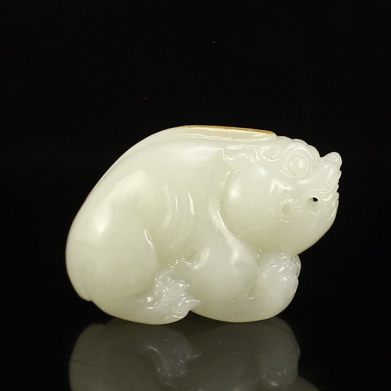 Chinese Natural Hetian Jade Fortune Beast Pendant (1 of 8)