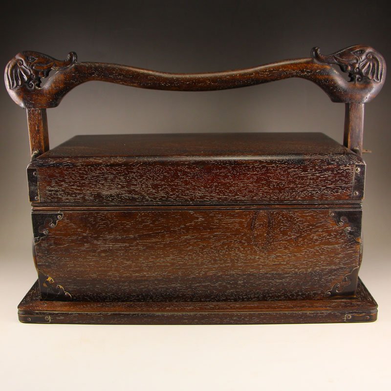 Vintage Chinese Zitan Wood Food Box: Vintage Chinese Zitan Wood Food Box Dimension: 340 x 250 x 200(mm) 13.39 x 9.84 x 7.87(inches) Weight 5.38 lbs/2441 g