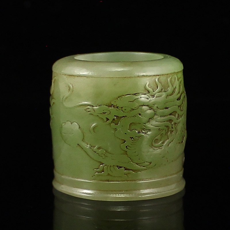 Vintage Chinese Hetian Jade Thumb Ring w Lucky Dragon (1 of 7)
