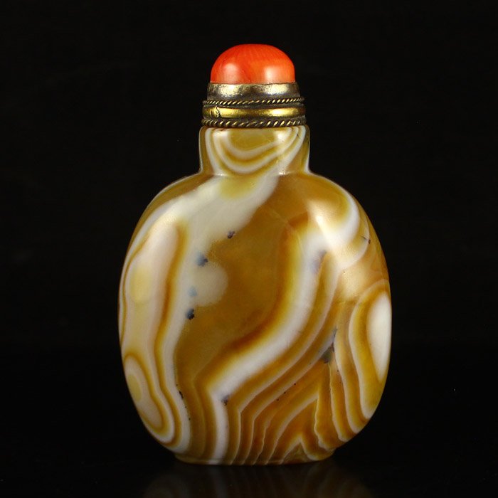 Beautiful Color Chinese Natural Agate Snuff Bottle (1 of 6)