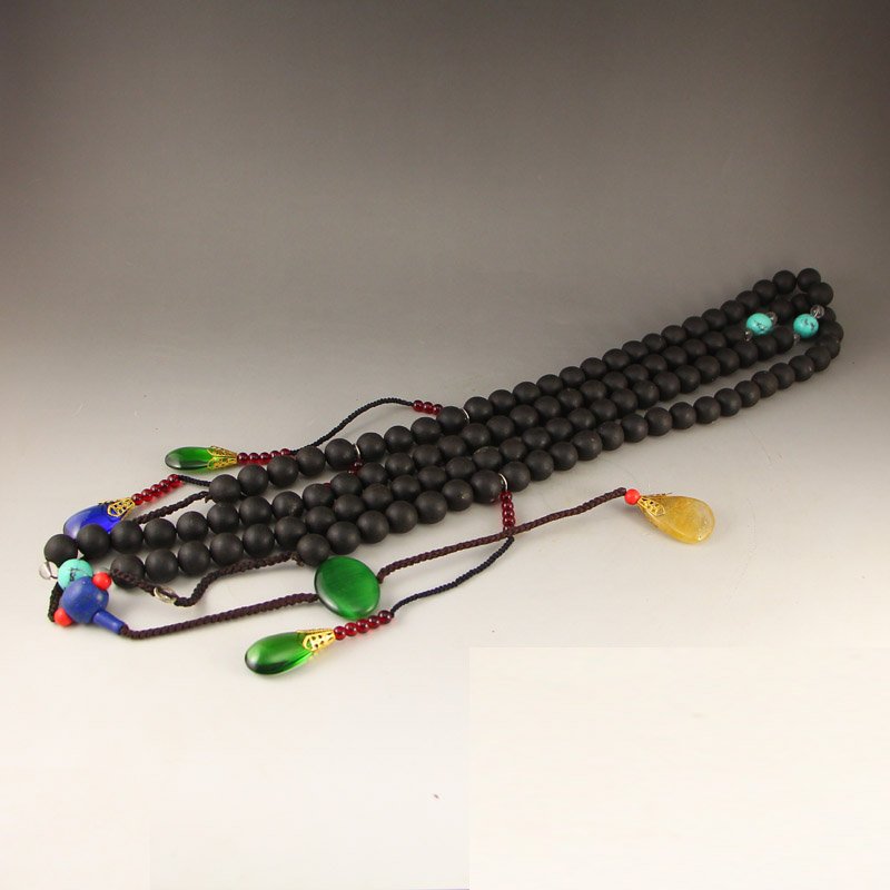 Chinese Chen Xiang Wood Crystal Court Beads Necklace (1 of 7)