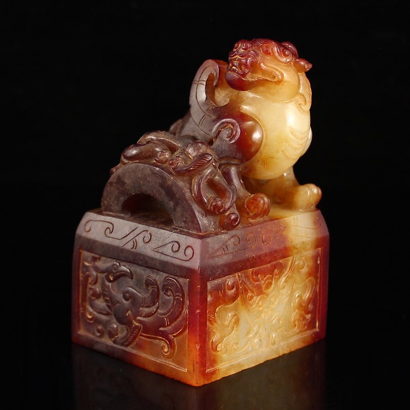 Chinese Han Dynasty Hetian Jade Lucky Beast Seal (1 of 6)