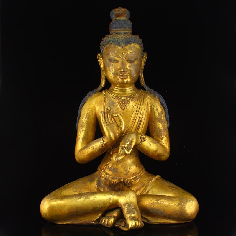 Chinese Ming Dy Gilt Gold Red Copper Bodhisattva Statue: 中國明代 精美奢華鎏金紫銅 菩薩像 Chinese Ming Dynasty Gilt Gold Red Copper Bodhisattva Statue Dimension: 445x3
