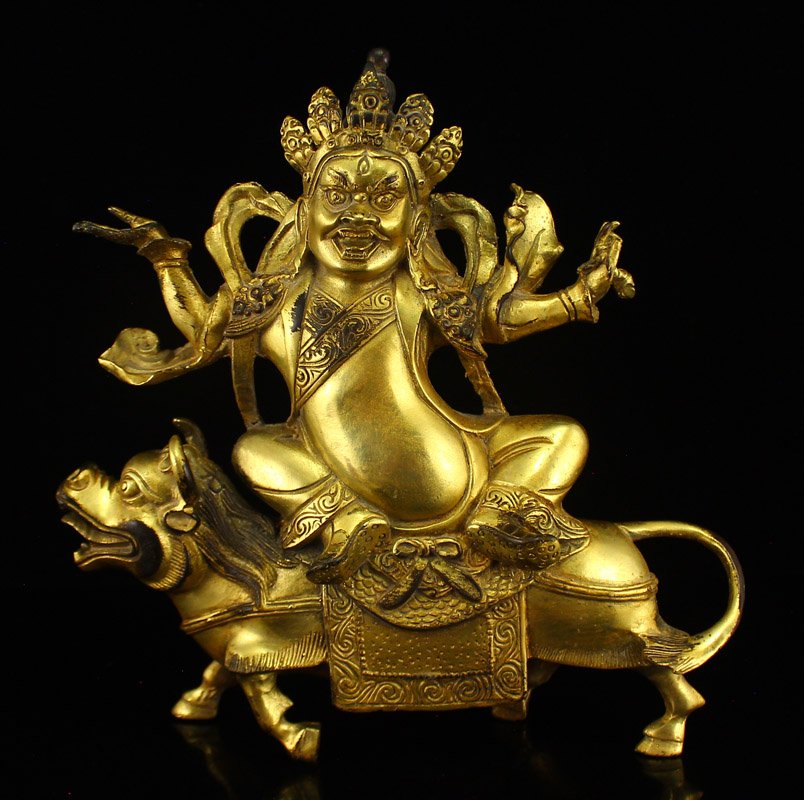 Vintage Tibetan Gilt Gold Bronze Ride Ox Buddha Statue: Vintage Tibetan Buddhist Gilt Gold Bronze Ride Ox Buddha Statue Dimension: 215x210x50(mm)8.46x8.27x1.97(inches) Weight 2.42 lbs/1095 g