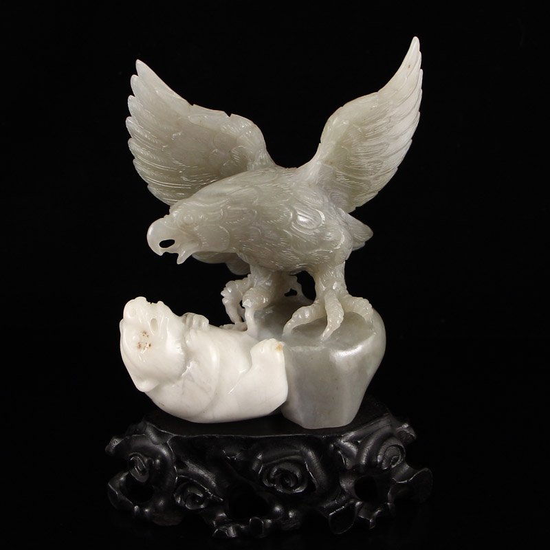 Chinese Natural Hetian Jade Statue - Eagle & Bear (1 of 7)