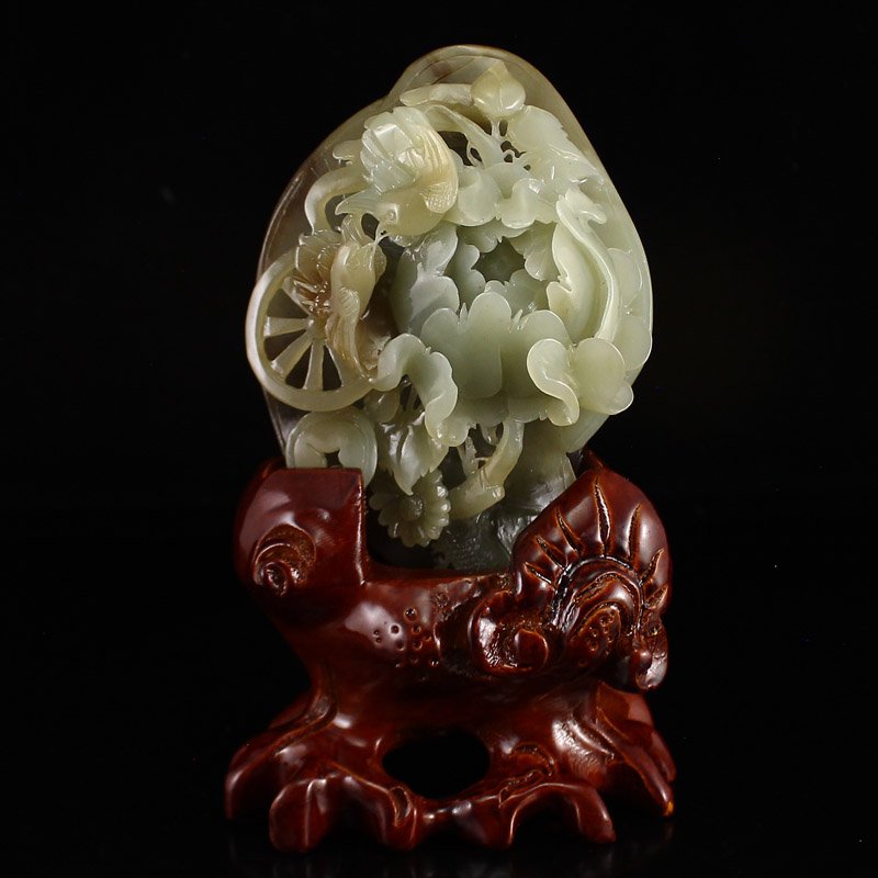 Chinese Hetian Jade Statue - Magpie & Peony (1 of 7)