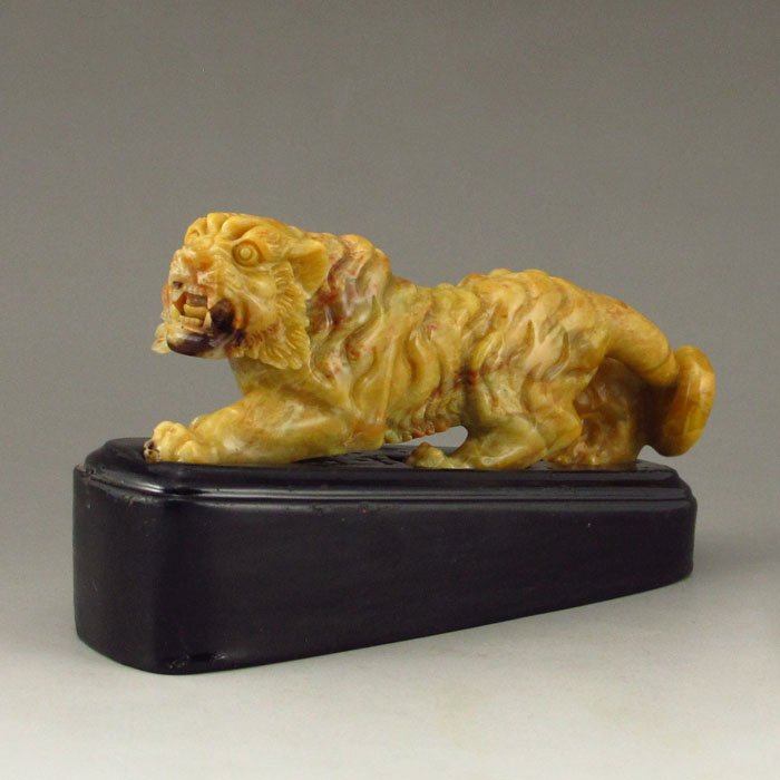 Chinese Shoushan Stone Statue - Tiger (1 of 7)