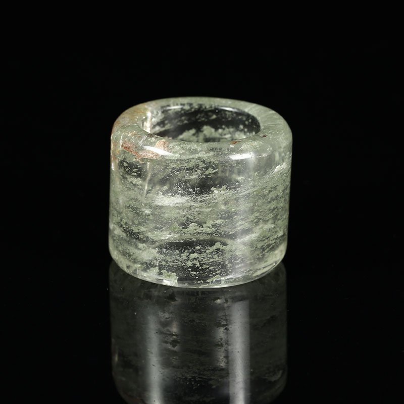 Chinese Qing Dynasty Berg Crystal Thumb Ring (1 of 5)