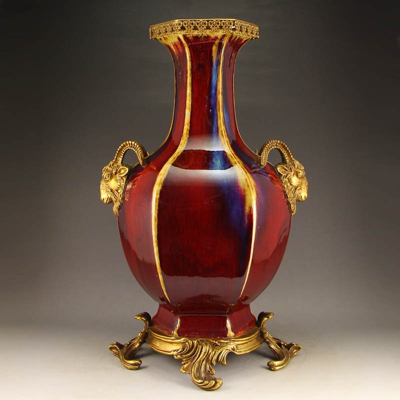 Gilt Gold Variable Glaze Sheep Heads Porcelain Big Vase (1 of 7)