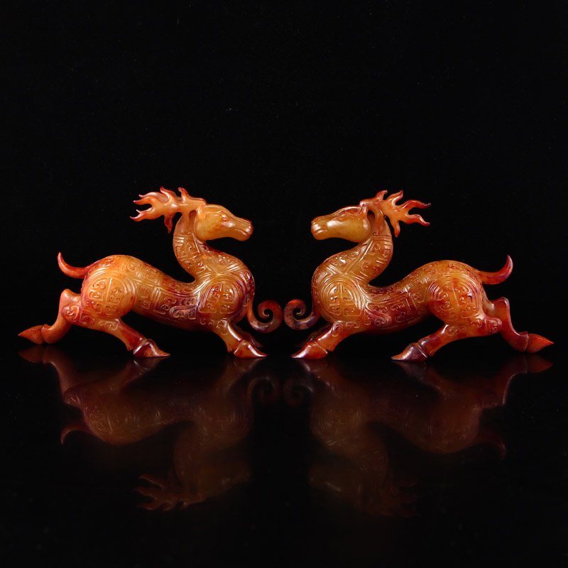 A Pair Chinese Han Dynasty Hetian Jade Deer Statue (1 of 8)