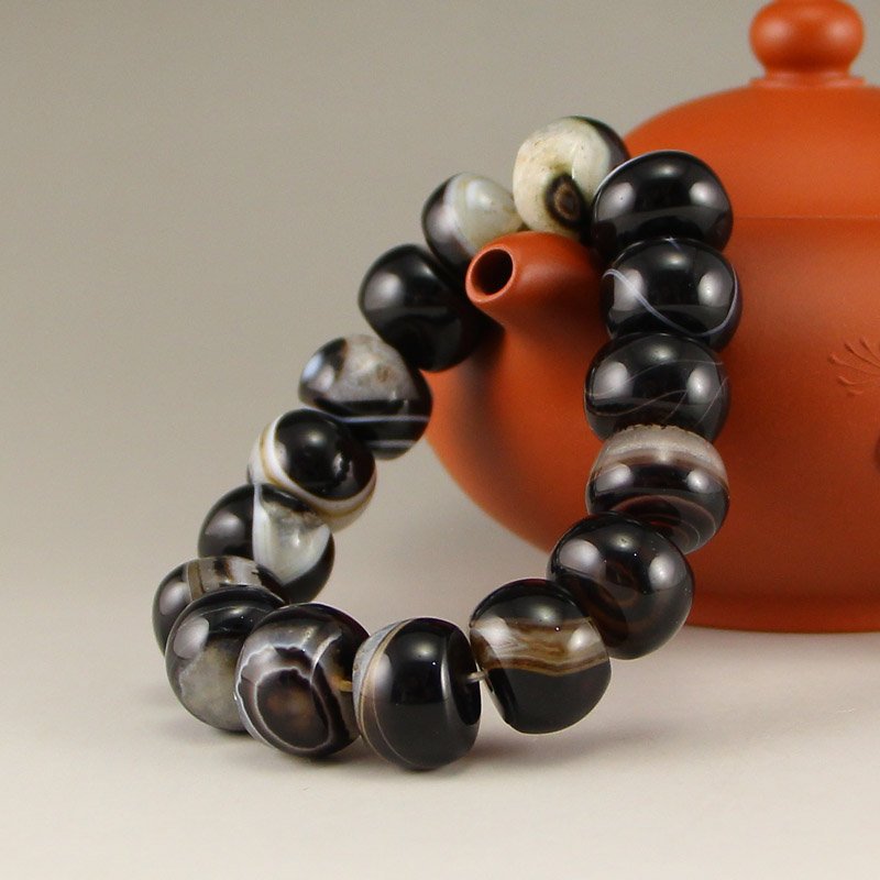 Chinese Natural DZI Agate Beads Bracelet (1 of 7)