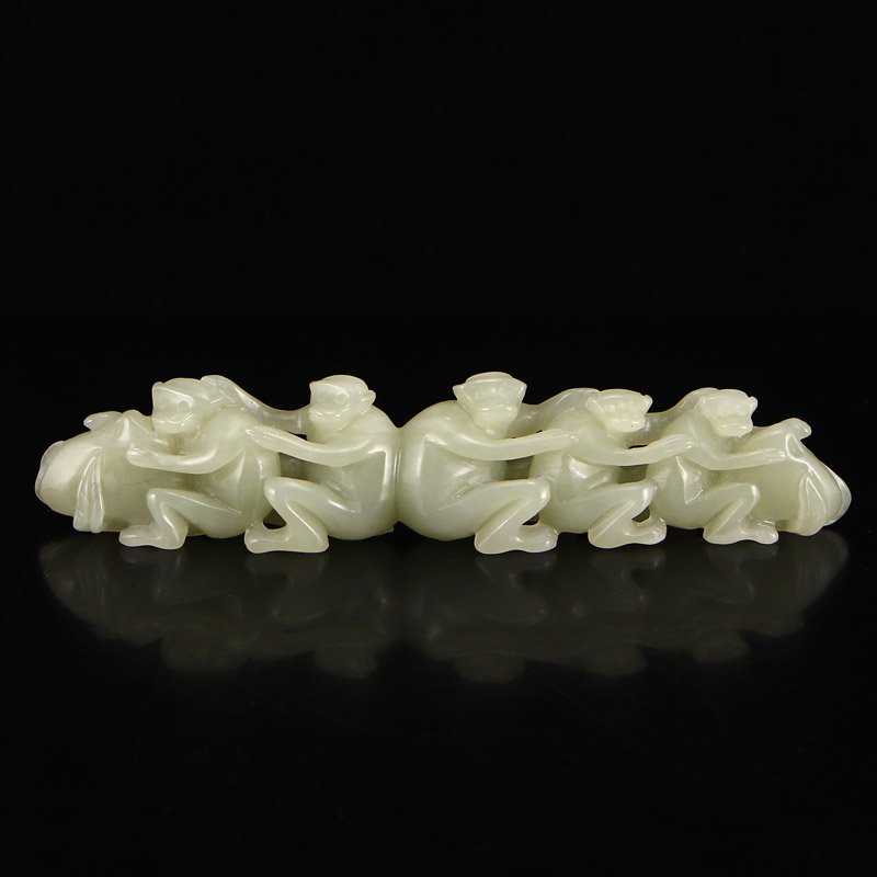 Chinese Qing Dynasty Hetian Jade Brush Pen Shelf (1 of 8)