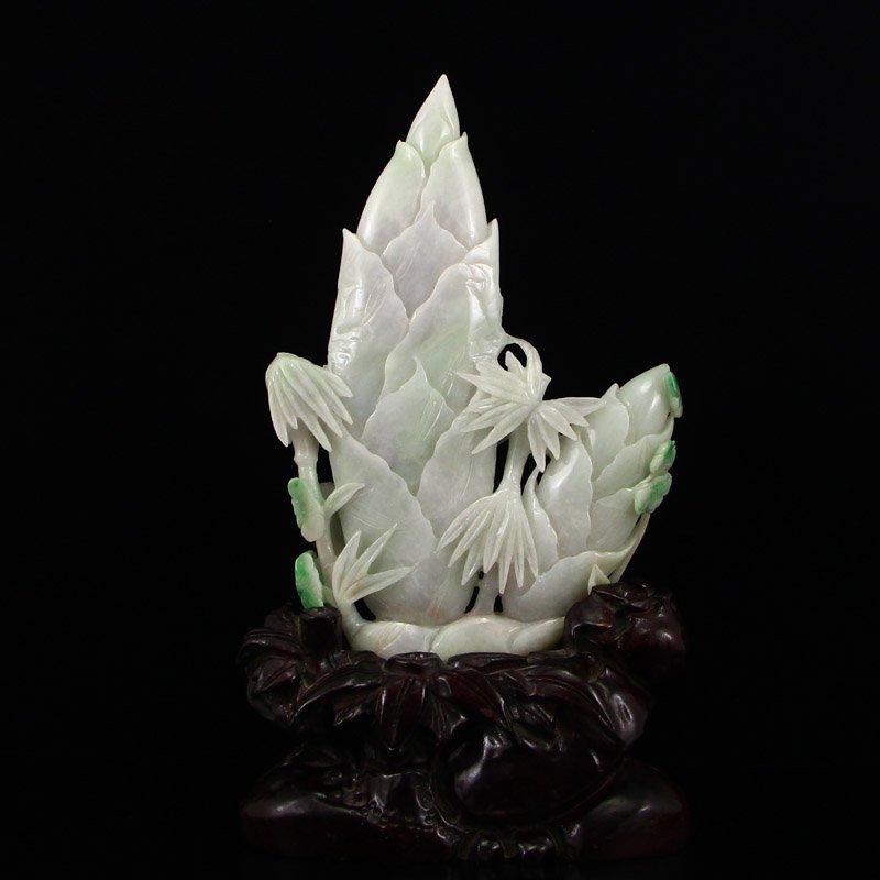 Vintage Natural Jadeite Bamboos Statue: Vintage Natural Jadeite Bamboos Statue Dimension: 235x170x15(mm) 9.25x6.69x0.59(inches) Weight 1.96 lbs/888 g