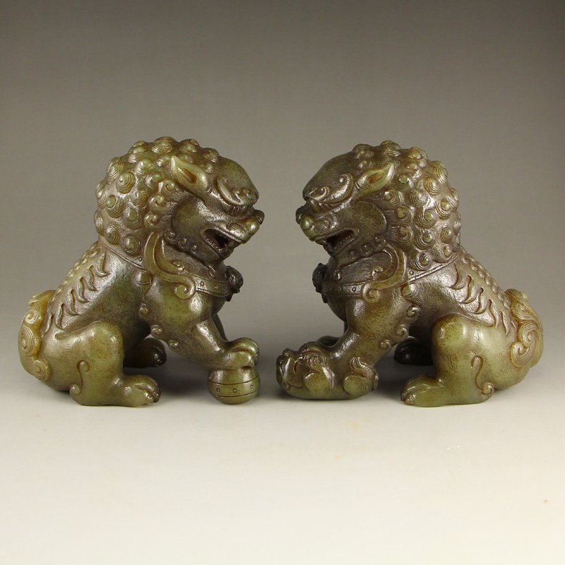 A Pair Chinese Han Dynasty Hetian Jade Lions Statue (1 of 10)