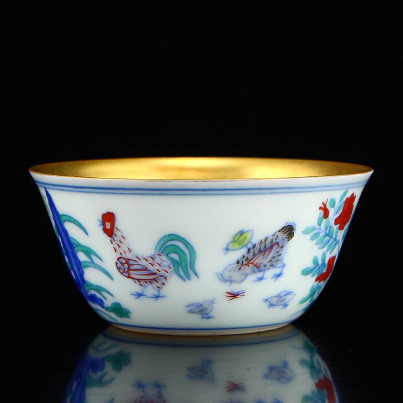 Chinese Gilt Gold Dou Cai Porcelain Cup w Chicken (1 of 7)