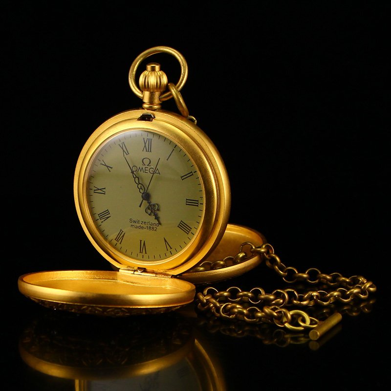 Vintage Gilt Gold Bronze Mechanical Pocket Watch (1 of 7)
