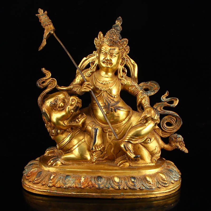 Tibet Buddhist Gilt Gold Bronze Yellow Jambhala Statue: Vintage Tibet Buddhist Gilt Gold Bronze Yellow Jambhala Statue Dimension: 200 x 185 x 100(mm) 7.87 x 7.28 x 3.94(inches) Weight 2.45 lbs/1110 g