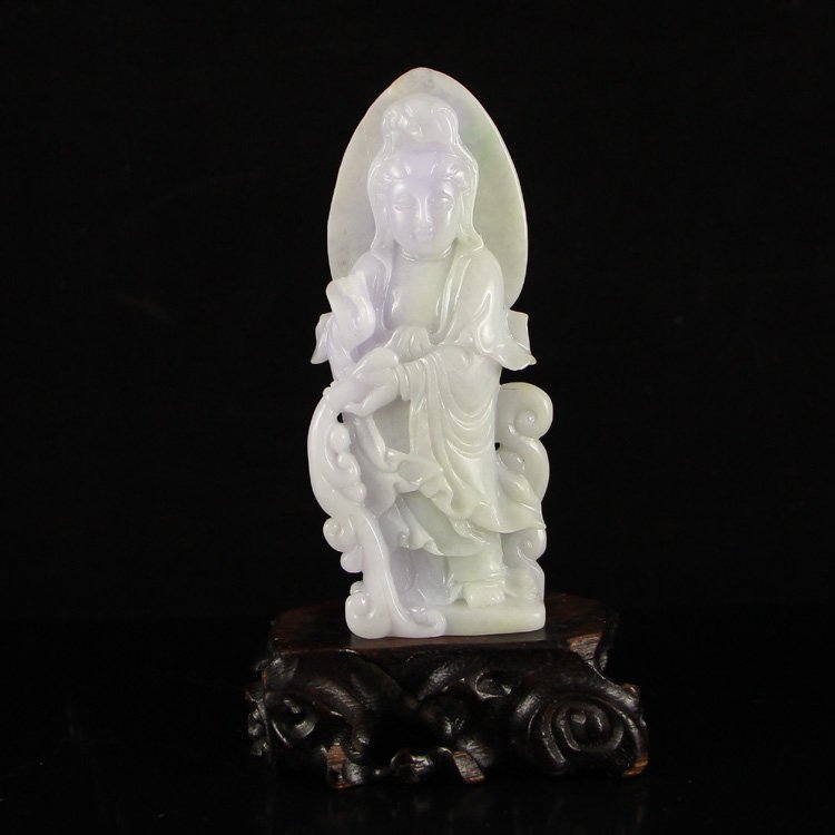 Natural Jadeite Kwan-yin Statue: Natural Jadeite Kwan-yin Statue Dimension: 114x49x18(mm) 4.49x1.93x0.71(inches) Weight 0.36 lbs/162 g The total weight does not include the base. The base is not included after you have won the auctio