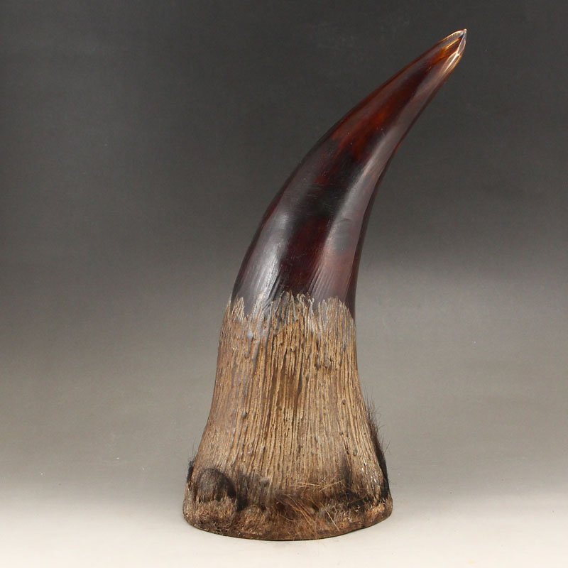 Vintage Ox Horn Statue: Vintage Ox Horn Statue Dimension: 225x100x95(mm) 8.86x3.94x3.74(inches) Weight: 1.69 lbs/765 g