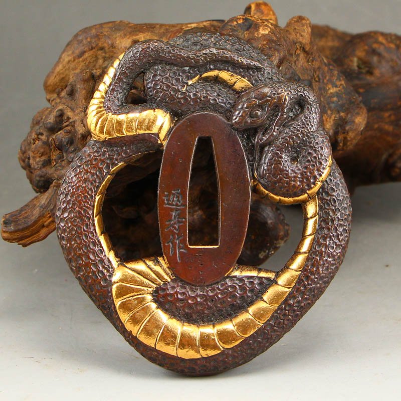 Vintage Japanese Gilt Gold Red Copper Sword Tsuba (1 of 6)