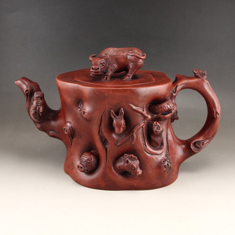 Vintage Yixing Zisha Clay Teapot - Chinese Zodiac: Vintage Yixing Zisha Clay Teapot - Chinese Zodiac w Artist Signed Dimension: 260x140x145(mm)10.24x5.51x5.71(inches) Weight: 3.66 lbs/1662 g