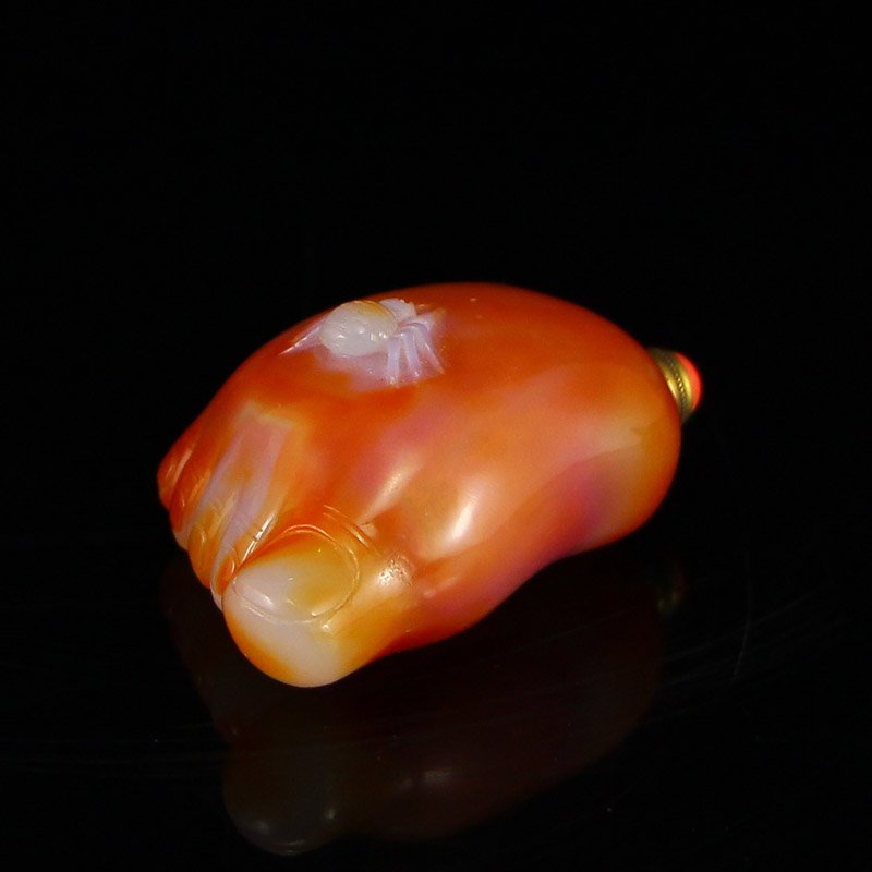 Vintage Chinese Natural Agate Snuff Bottle (1 of 8)