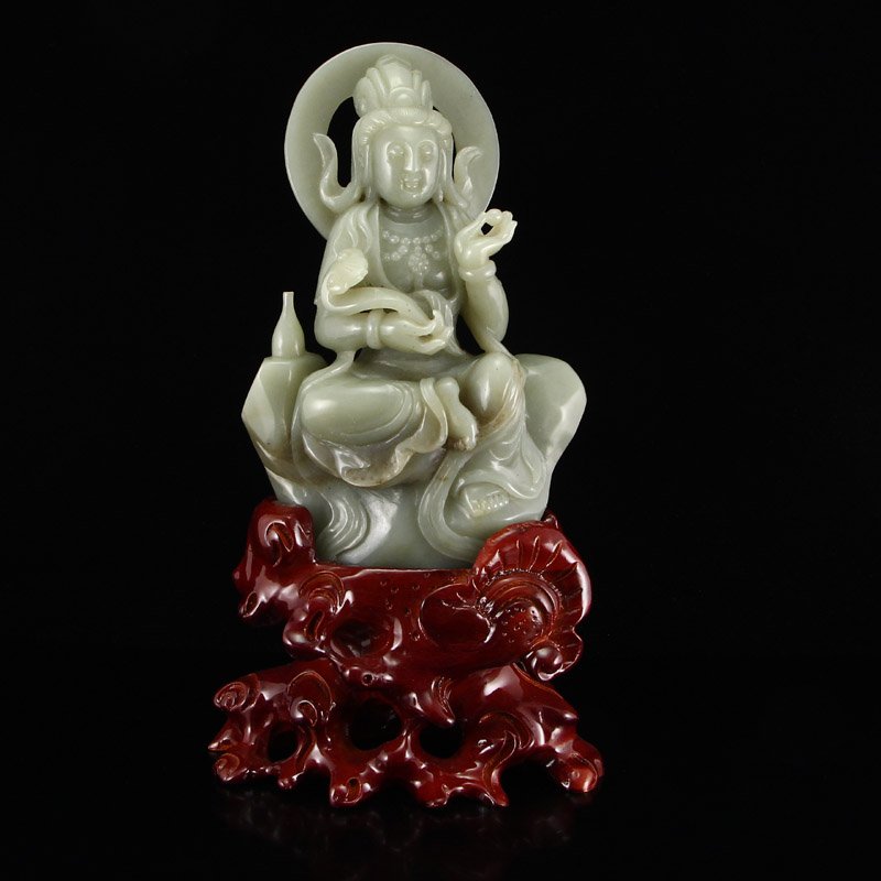Chinese Natural Hetian Jade Statue - Ruyi Kwan-yin (1 of 8)