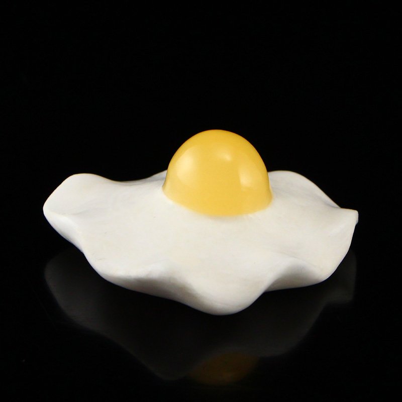 Vivid Indonesia Jin Tian Huang Egg Statue (1 of 7)