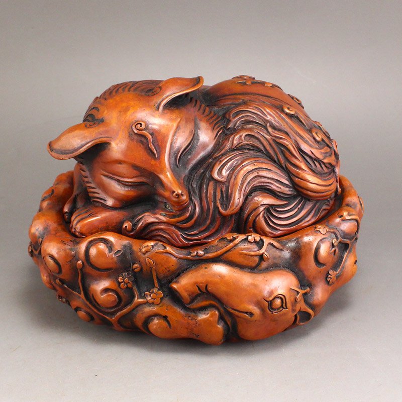 Vintage Chinese Red Copper Fox Shape Incense Burner: Vintage Chinese Red Copper Fox Shape Incense Burner Dimension: 130x130x90(mm) 5.12x5.12x3.54(inches) Weight: 2.67 lbs/1213g