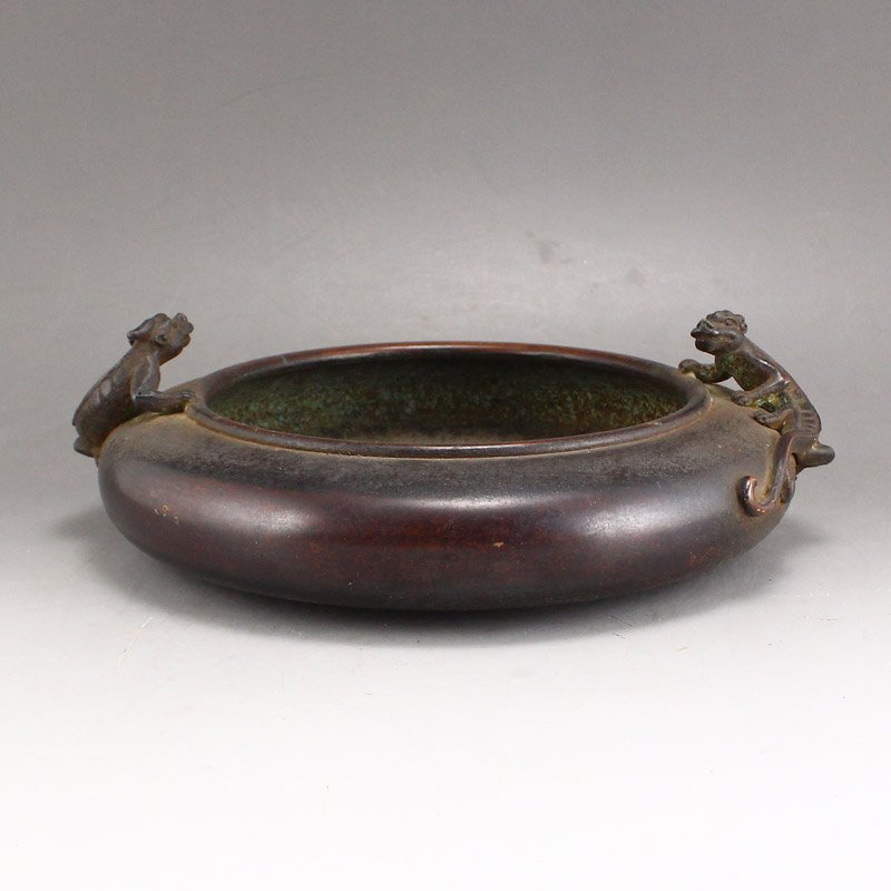 Chinese Ming Dy Red Copper Chi Dragon Brush Washer: 中國明代 宣德年制 精美螭龍雙耳 紫銅筆洗 Ming Dynasty red copper brush washer with Xuande mar