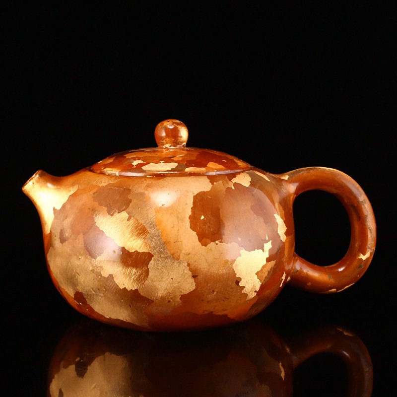 Beautiful Chinese Spot Copper Teapot: Beautiful Chinese Spot Copper Teapot Dimension: 145x90x75(mm) 5.71x3.54x2.95(inches) Weight: 1.49 lbs/678 g