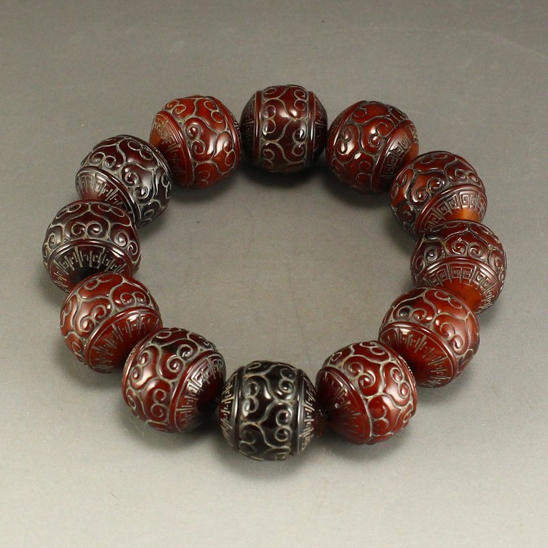 Vintage Chinese Ox Horn Beads Bracelet: Vintage Chinese Ox Horn Beads Bracelet Dimension: 20(mm) 0.79(inches) Weight: 0.15 lbs/67 g