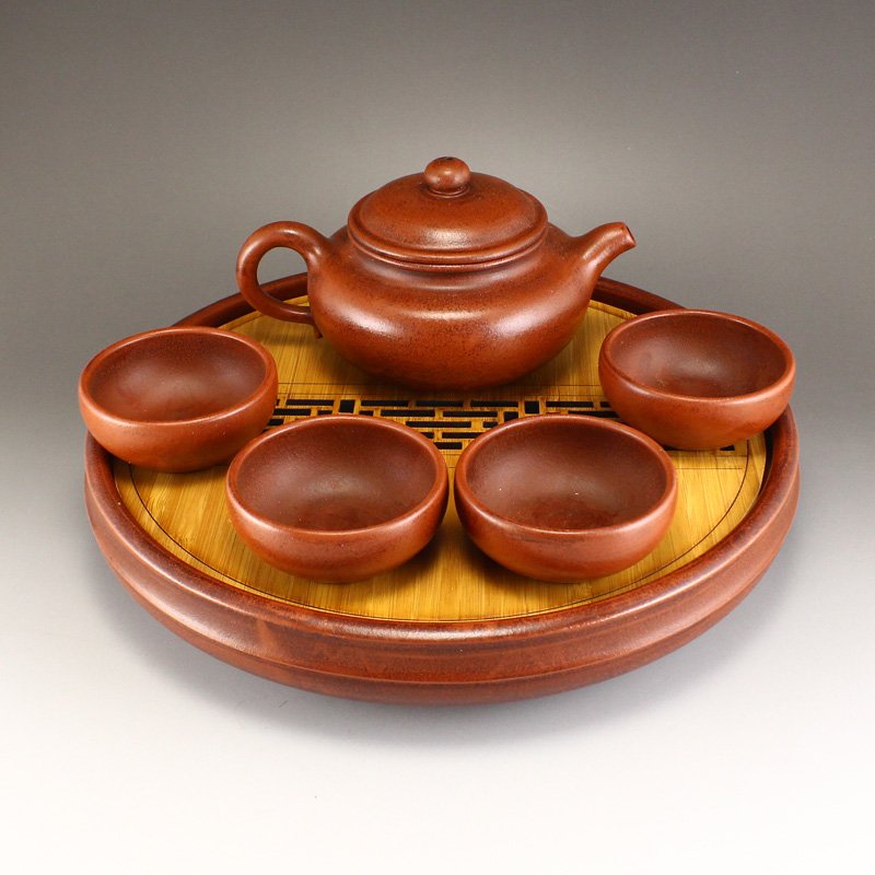 A Set Chinese Yixing Zisha Clay Teapot & Cups: 中國宜興 手工製作 精美紫砂茶具壹套 A Set Chinese Yixing Zisha Clay Teapot & Cups Dimension: 250x250x50(m