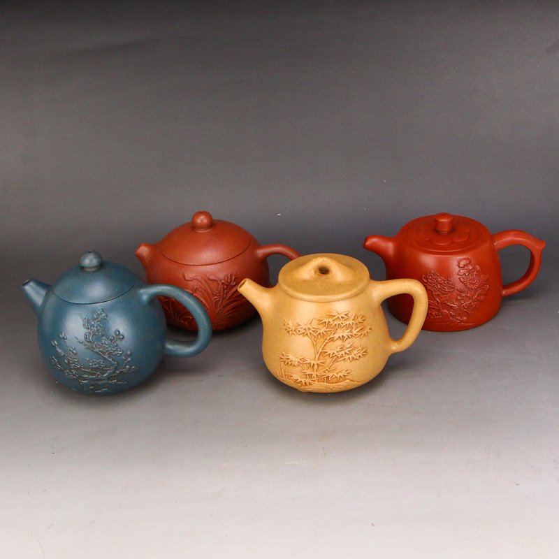 A Set Chinese Yixing Zisha Clay Teapots w Artist Signed (1 of 15)