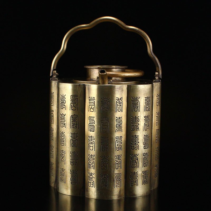 Vintage Chinese White Copper Poetic Prose Warm Wine Pot: Vintage Chinese White Copper Poetic Prose Warm Wine Pot Dimension: 155 x 103 x 103(mm) 6.10 x 4.06 x 4.06(inches) Weight:1.21 lbs/547 g