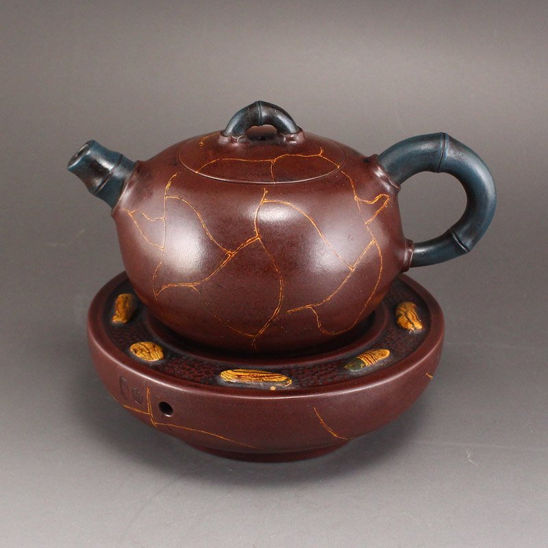 Chinese Yixing Zisha Clay Teapot w Artist Signed (1 of 8)