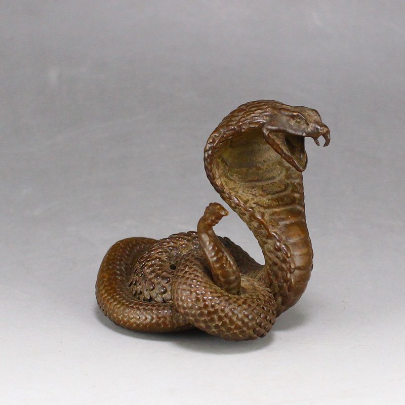 Vivid Chinese Bronze Statue - Cobra (1 of 6)