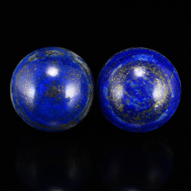 Pair Chinese Lapis Lazuli Gymnastic Balls w Certificate: A Pair Chinese Lapis Lazuli Gymnastic Balls w Certificate Dimension: 36(mm) 1.42(inches) Weight: 0.36 lbs/161.15 g