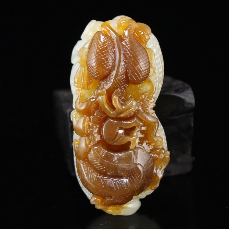 Hetian Jade Lucky Dragon Pendant w Certificate (1 of 6)