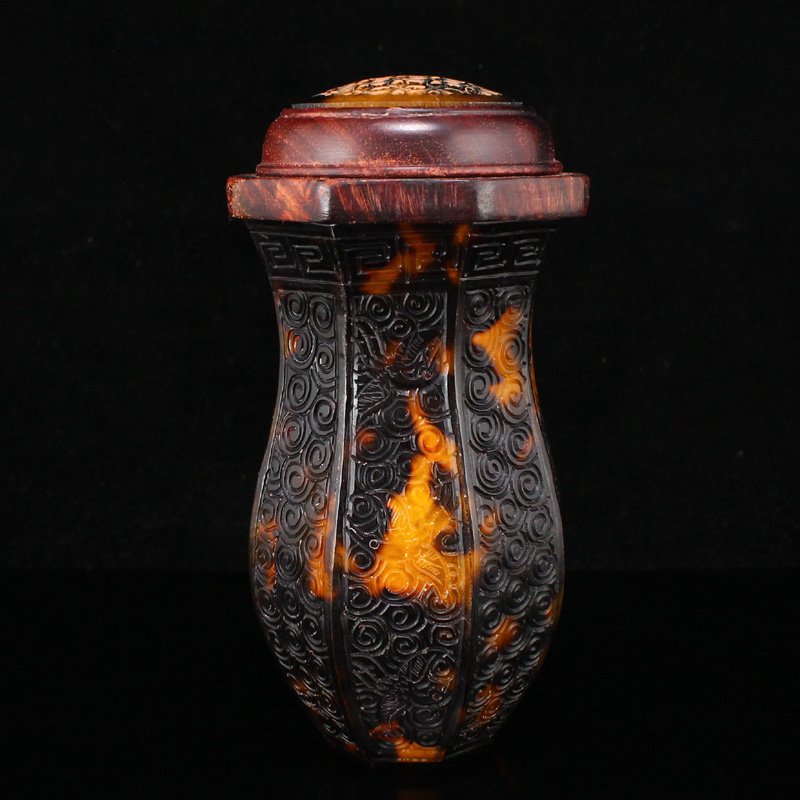 Openwork Tortoiseshell Carved Cranes Design Cricket Pot (1 of 8)