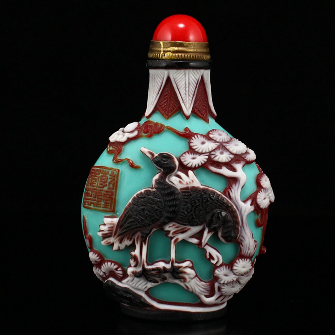 Low Relief Peking Glass Cranes & Pine Tree Snuff Bottle (1 of 7)
