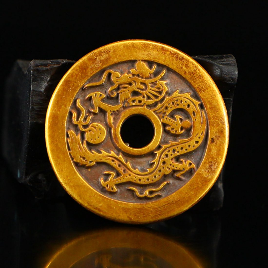 Vintage Chinese Gold Coin w Dragon & Phoenix (1 of 7)